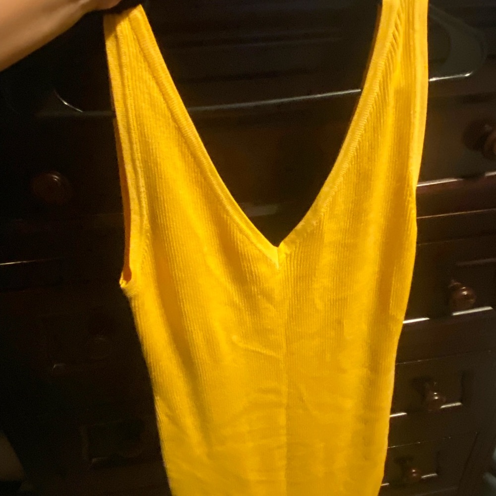 Yellow house of Harlow dress size M.